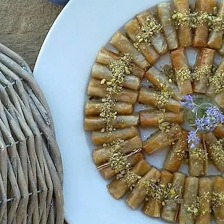 Helicon Muses Friendly Mountain Evangelístria