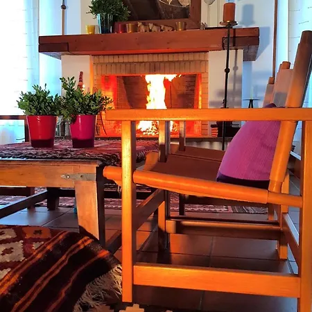 Hotell Helicon Muses Friendly Mountain *